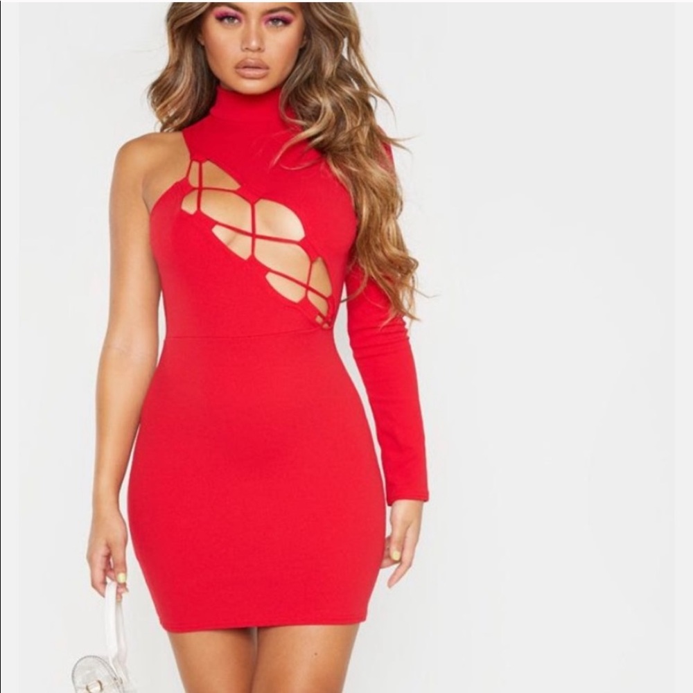 Pretty Little Thing mini red dress size